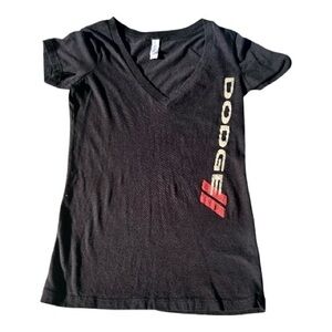Dodge V-Neck Size Small Women's Black Short Sleeve Tee Live Love Ouray Brand